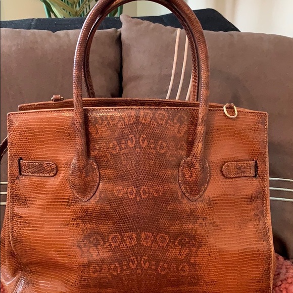 Handbag - Picture 2 of 3